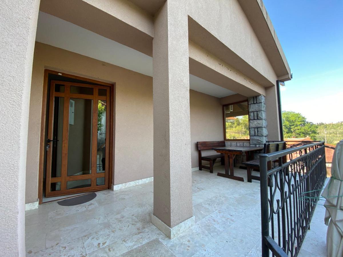 Guest House Radoman Virpazar Bagian luar foto