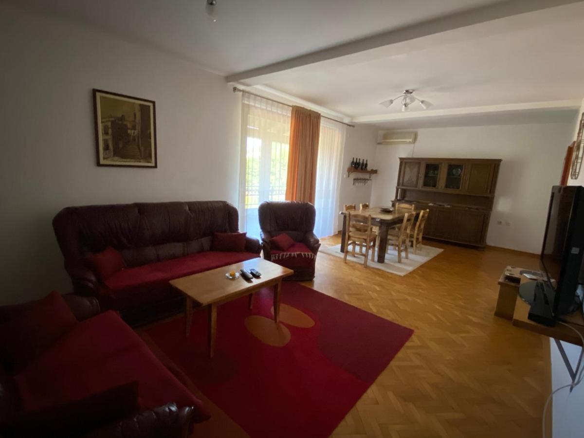 Guest House Radoman Virpazar Bagian luar foto