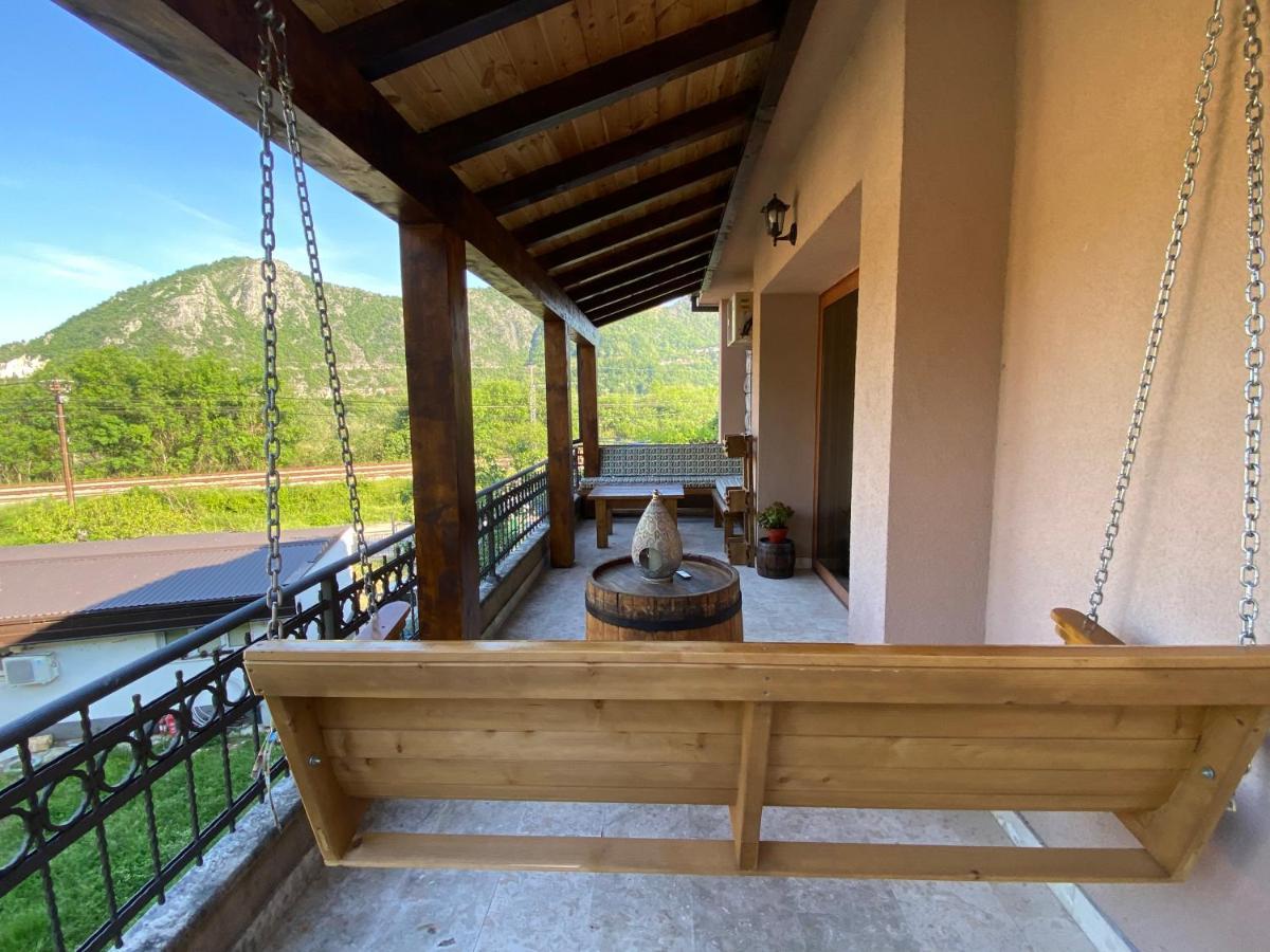 Guest House Radoman Virpazar Bagian luar foto